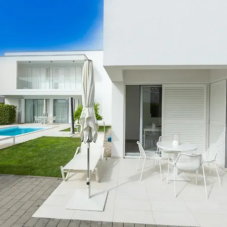 Residence 25 Petrcane Exterior photo